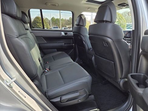 Used 2024 Hyundai Santa Fe XRT image 17