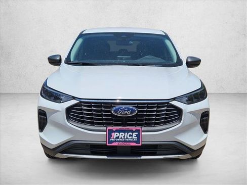 Certified 2025 Ford Escape Active FWD image 2