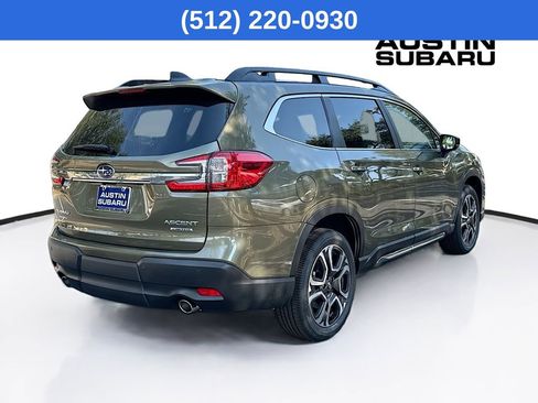 New 2025 Subaru Ascent Limited image 8