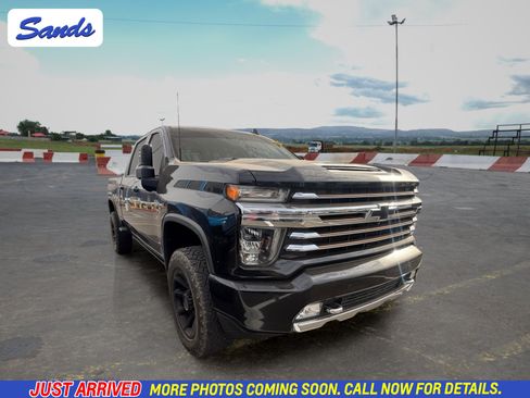 Used 2022 Chevrolet Silverado 2500 High Country w/ Z71 Off-Road Package AWD/4WD image 1
