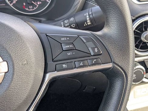 Used 2024 Nissan Sentra SV FWD image 21