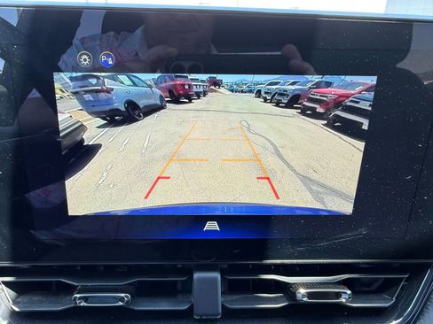 Used 2025 Chevrolet Equinox RS AWD/4WD image 23