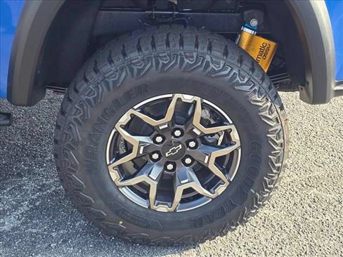 New 2026 Chevrolet Colorado ZR2 w/ Technology Package AWD/4WD image 30