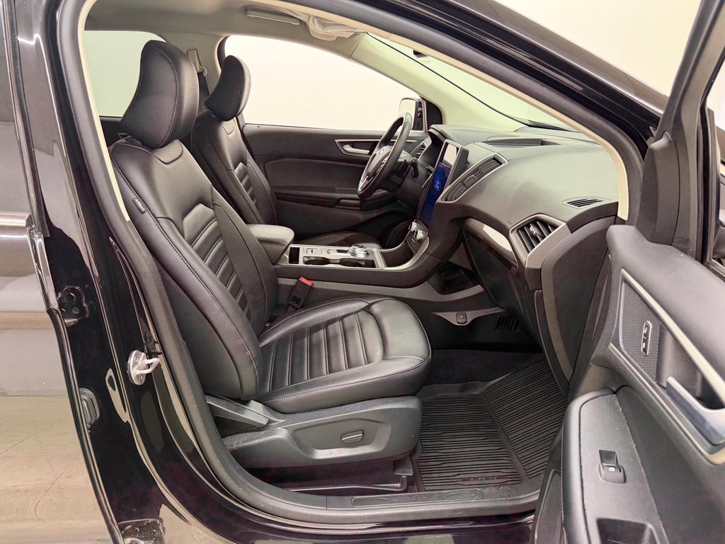 Used 2024 Ford Edge SEL w/ Convenience Package AWD/4WD image 10
