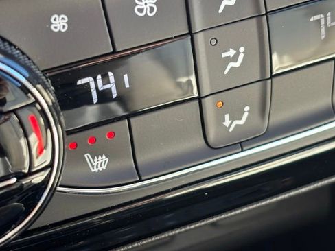 Used 2023 Buick Encore GX Select w/ Experience Buick Package image 31