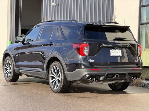 Used 2020 Ford Explorer ST image 3