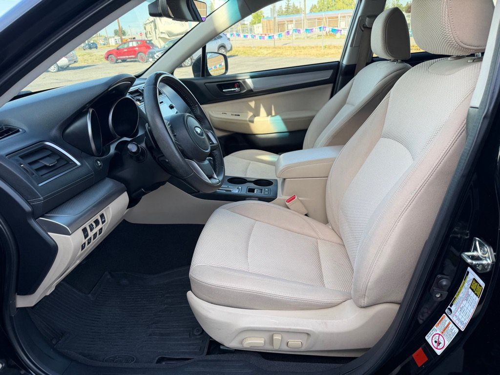Used 2019 Subaru Outback 2.5i Premium AWD/4WD image 12