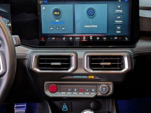 Used 2024 Ford Mustang GT Premium image 6