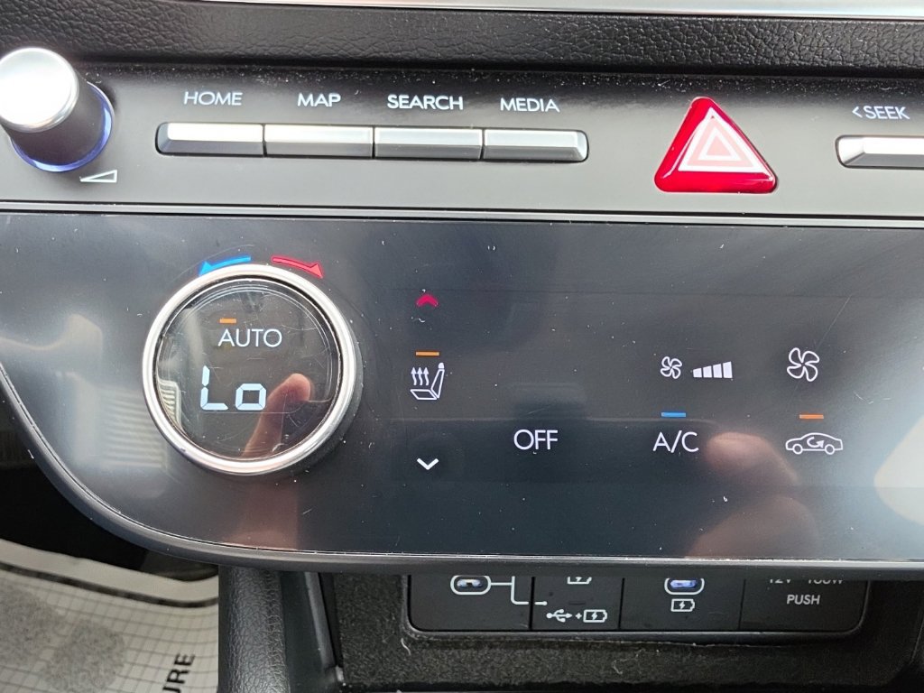 Used 2024 Hyundai Sonata SEL FWD image 14
