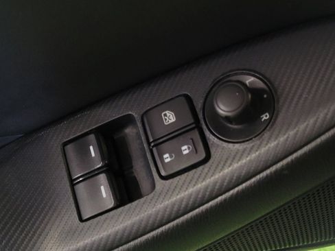 Used 2016 MAZDA MX-5 Miata Club image 27