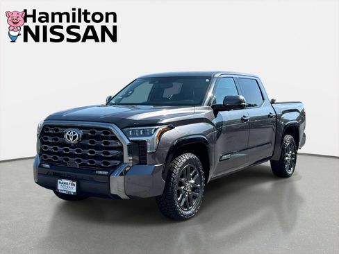 Used 2023 Toyota Tundra Platinum AWD/4WD image 5