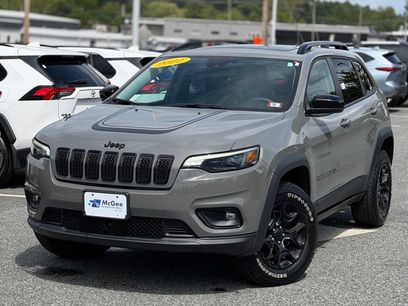 Used 2022 Jeep Cherokee Latitude w/ Sun & Sound Group