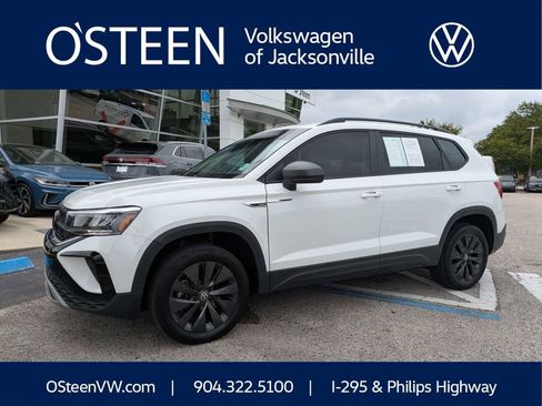 Certified 2023 Volkswagen Taos S FWD image 1