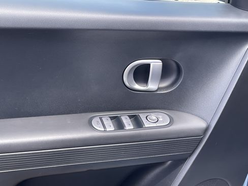 Certified 2024 Hyundai Ioniq 5 SEL RWD image 17