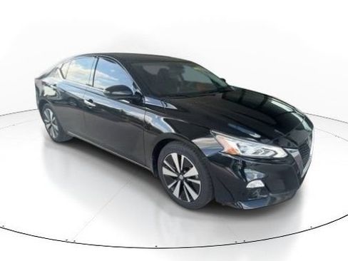 Used 2021 Nissan Altima 2.5 SL FWD image 3