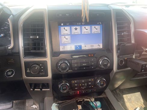 Used 2019 Ford F250 Lariat w/ Lariat Ultimate Package AWD/4WD image 9
