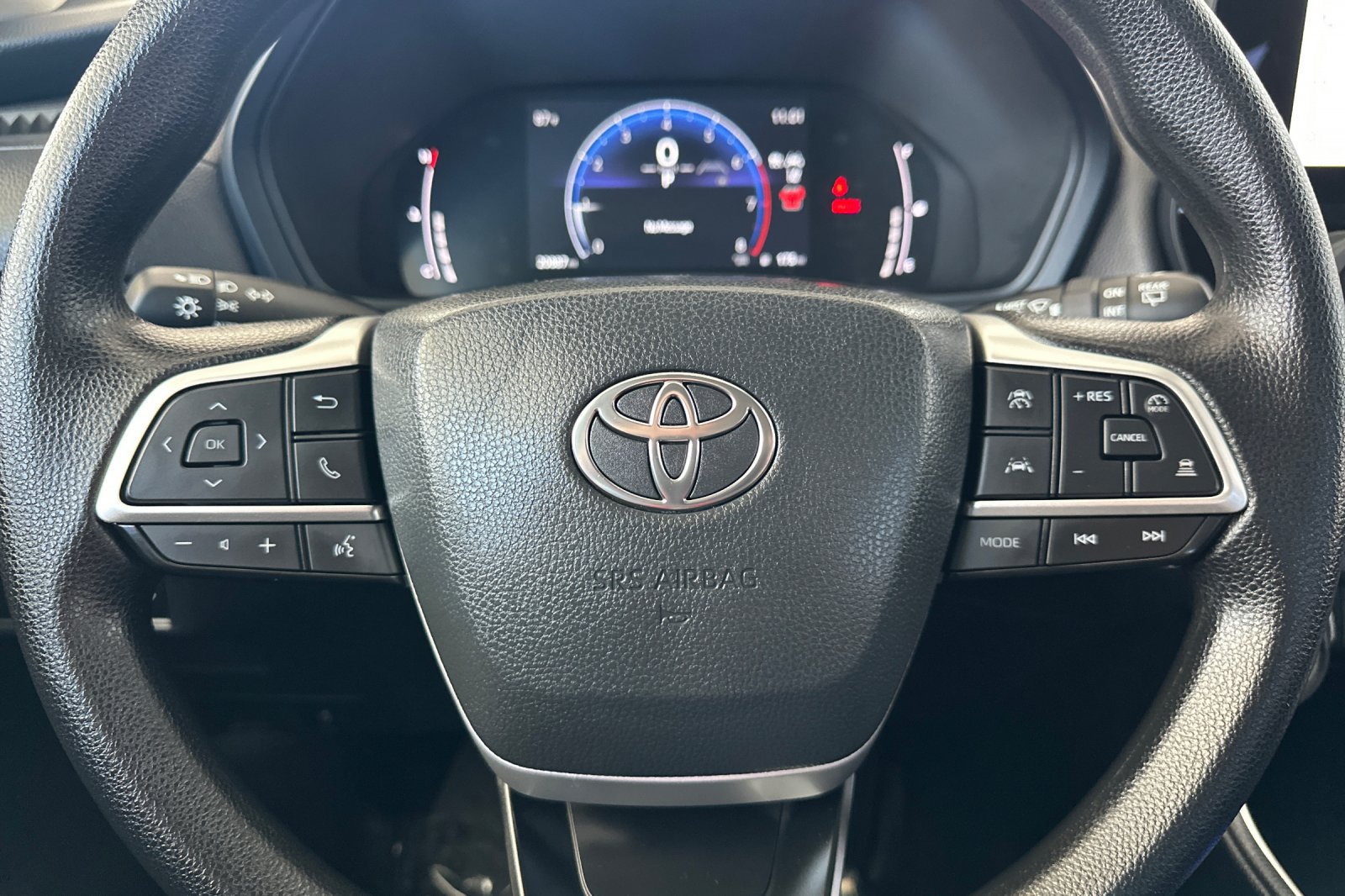 Certified 2025 Toyota Grand Highlander FWD image 26
