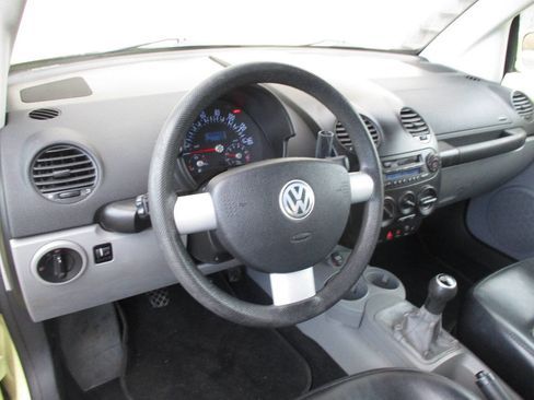 Used 2003 Volkswagen Beetle GLS image 49