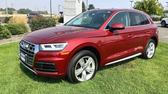 Used 2018 Audi Q5 2.0T Premium Plus w/ Premium Plus Package AWD/4WD image 4