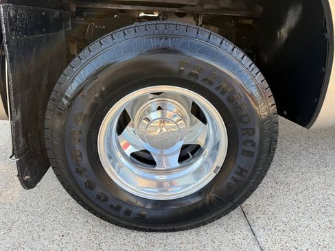 Used 2002 Ford F350 2WD Crew Cab DRW Super Duty image 35