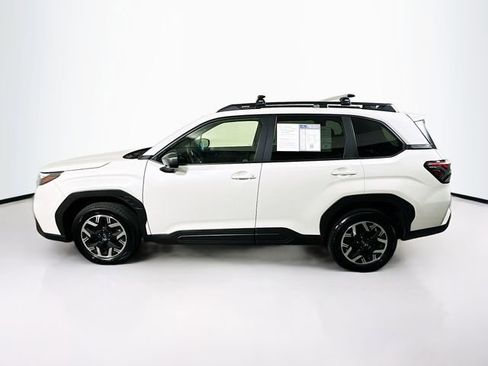 Used 2025 Subaru Forester Premium w/ Convenience Package #1 image 4