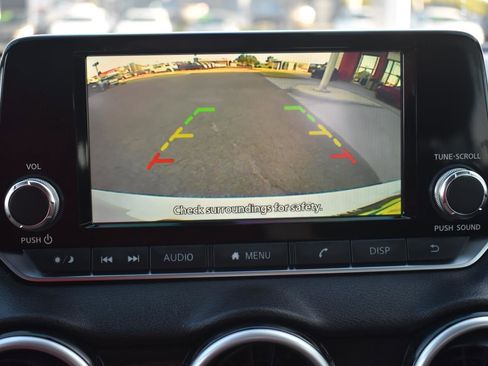 Used 2024 Nissan Sentra S image 31