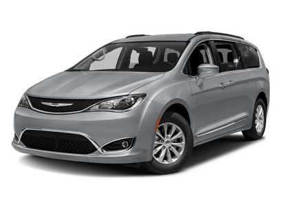 Used 2017 Chrysler Pacifica Touring-L Plus