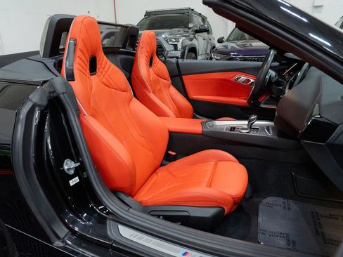 Used 2020 BMW Z4 M40i w/ Executive Package RWD image 23