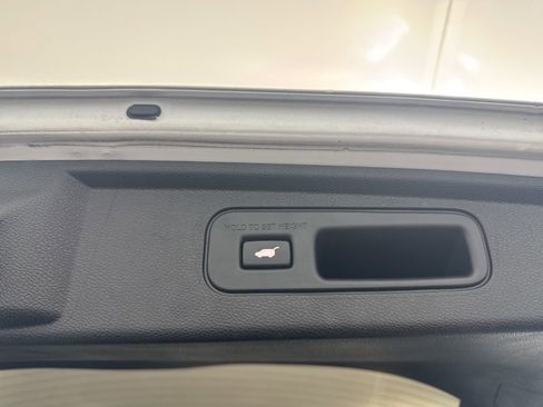 Used 2021 Honda Odyssey Touring image 41