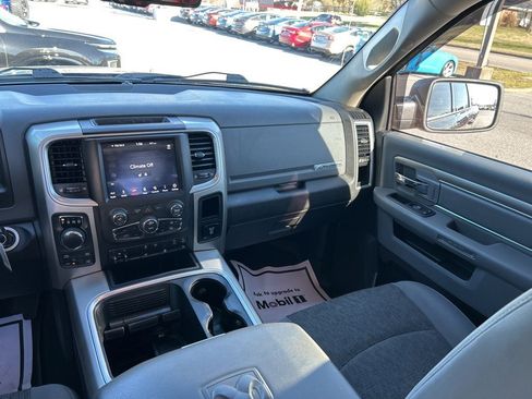 Used 2019 RAM 1500 Big Horn image 14