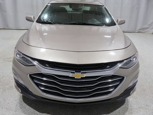 Used 2024 Chevrolet Malibu LT FWD image 9