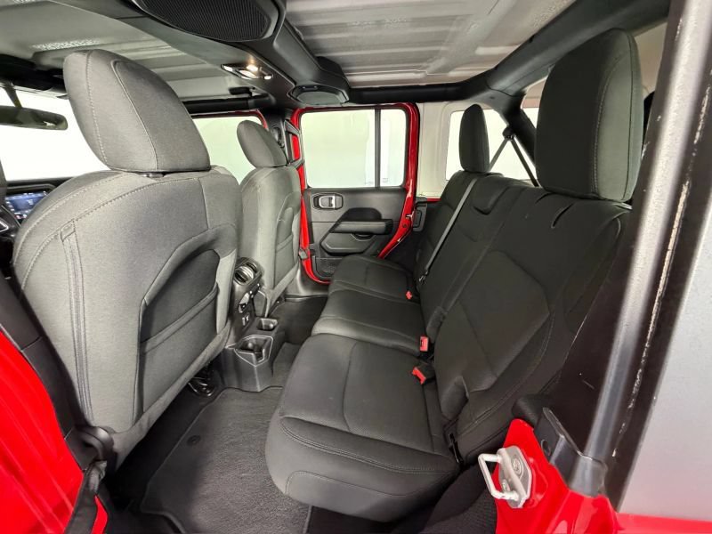 Used 2020 Jeep Wrangler Unlimited Sahara AWD/4WD image 86