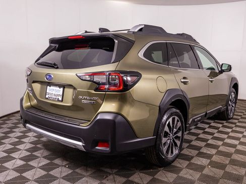 Used 2024 Subaru Outback Touring AWD/4WD image 20