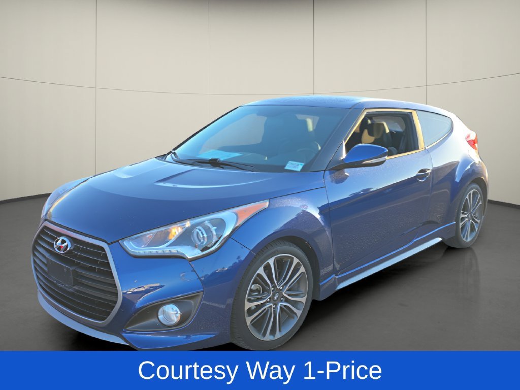 Used 2017 Hyundai Veloster Turbo FWD image 4