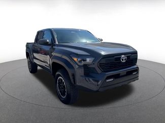Used 2025 Toyota Tacoma TRD Off-Road video 2