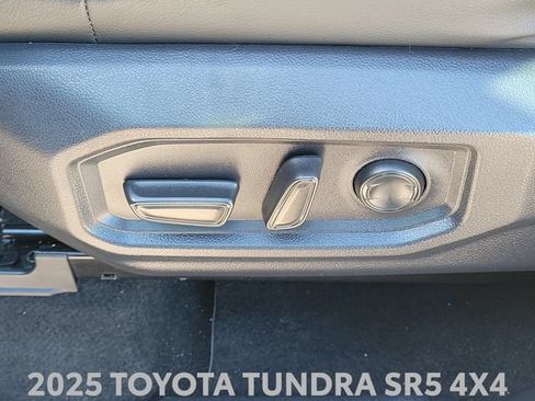 Used 2025 Toyota Tundra SR5 w/ SR5 Premium Package AWD/4WD image 19