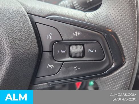 Used 2024 Chevrolet Trax LS FWD image 23
