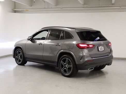 Certified 2025 Mercedes-Benz GLA 250 GLA 250 image 8