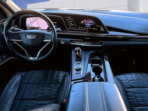 Used 2021 Cadillac Escalade Sport Platinum image 14