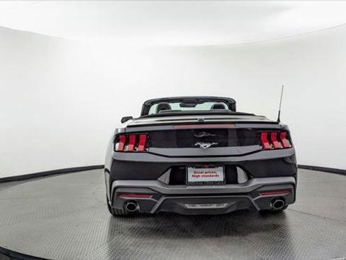 Used 2024 Ford Mustang Premium image 6