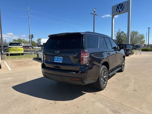 Used 2023 Chevrolet Tahoe Z71 w/ Luxury Package AWD/4WD image 5