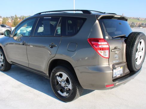 Used 2011 Toyota RAV4 2WD w/ 3rd Row image 5