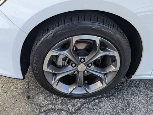 Certified 2024 Chevrolet Malibu LT image 16