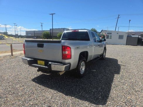 Used 2011 Chevrolet Silverado 1500 LT AWD/4WD image 5