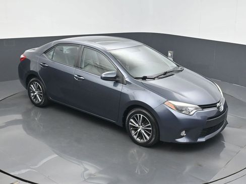 Used 2016 Toyota Corolla LE FWD image 27
