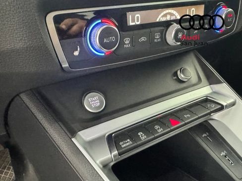 Used 2020 Audi Q3 2.0T Premium w/ Convenience Package AWD/4WD image 33
