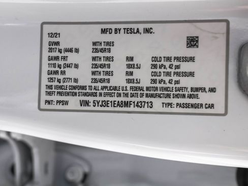 Used 2021 Tesla Model 3 Standard Range Plus image 48