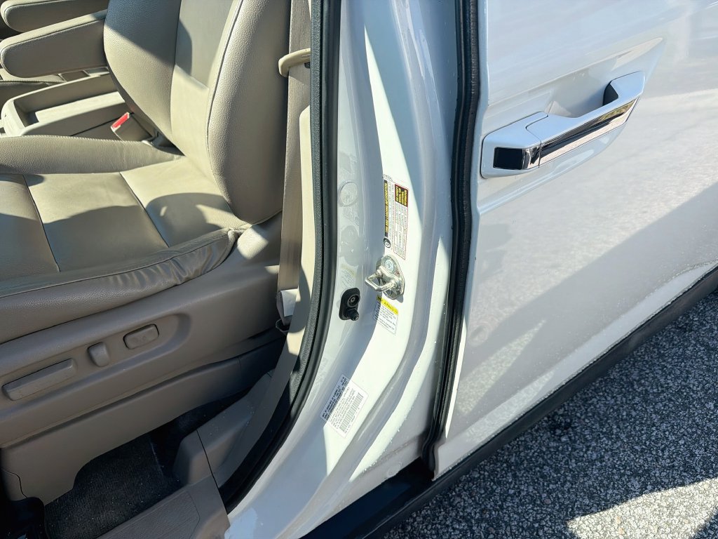 Used 2016 Honda Odyssey EX-L image 34