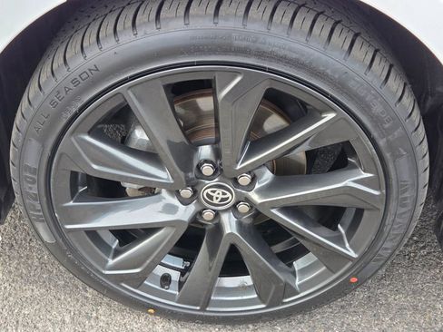Used 2025 Toyota Corolla SE FWD image 13