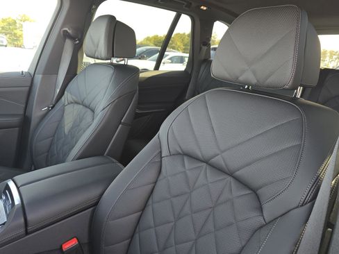 New 2026 BMW X5 xDrive40i w/ M Sport Package image 18
